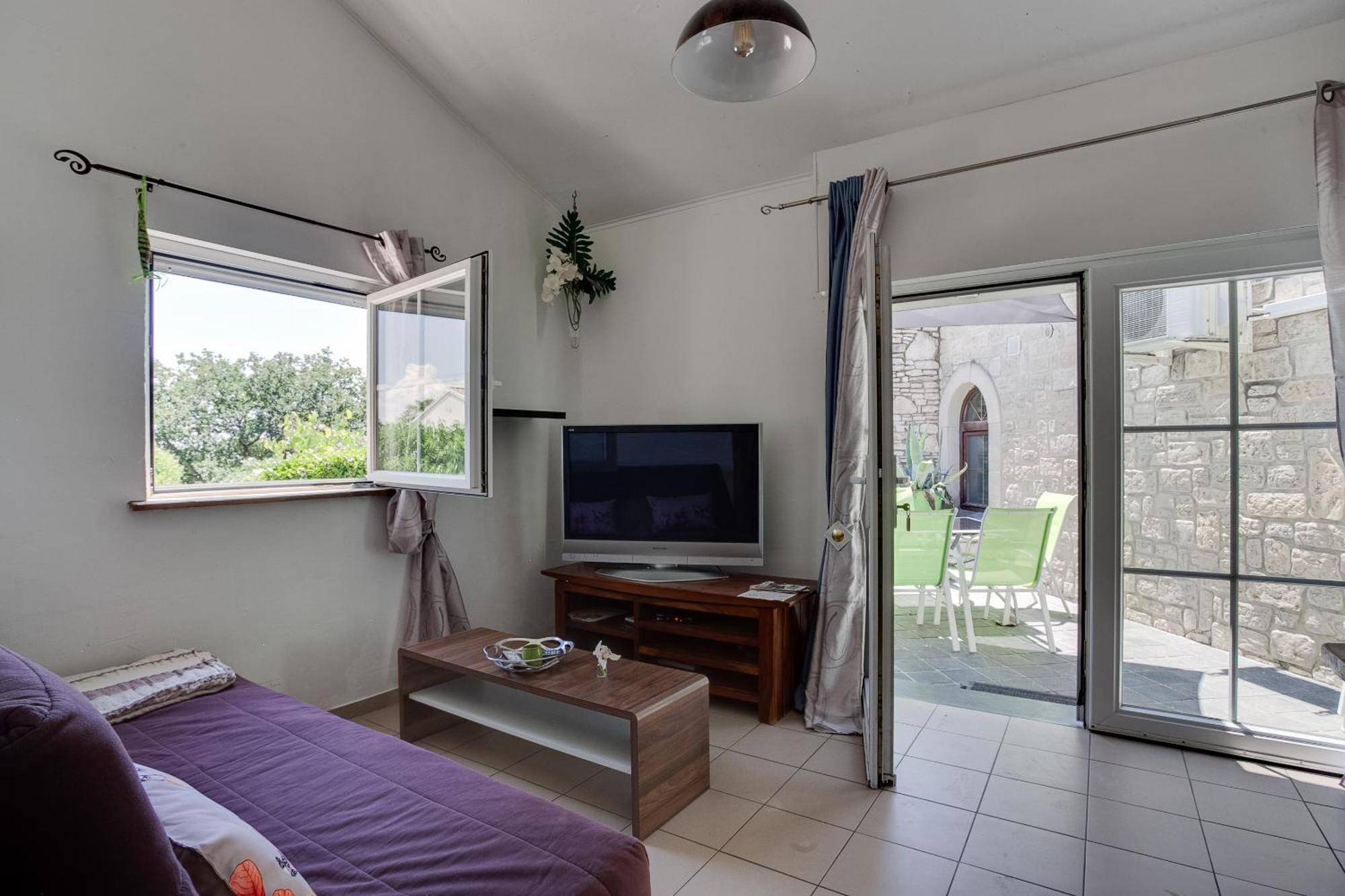 Apartments La Vieille Source Saint-Martin-dʼArdèche 外观 照片