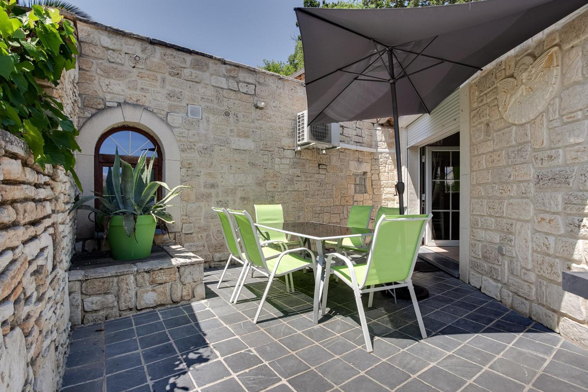Apartments La Vieille Source Saint-Martin-dʼArdèche 外观 照片